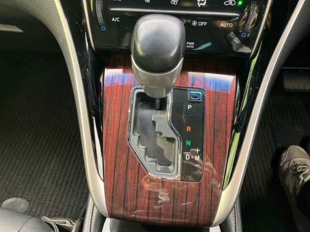 国産車から輸入車まで多様なお客様のニーズのお応えできるように、全国規模で豊富な在庫展開！車のことならWECARSへ！