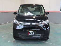 フロントカメラにより前方車輌や歩行者を検知。衝突の危険があるときは警報や衝突被害軽減ブレーキが作動します！