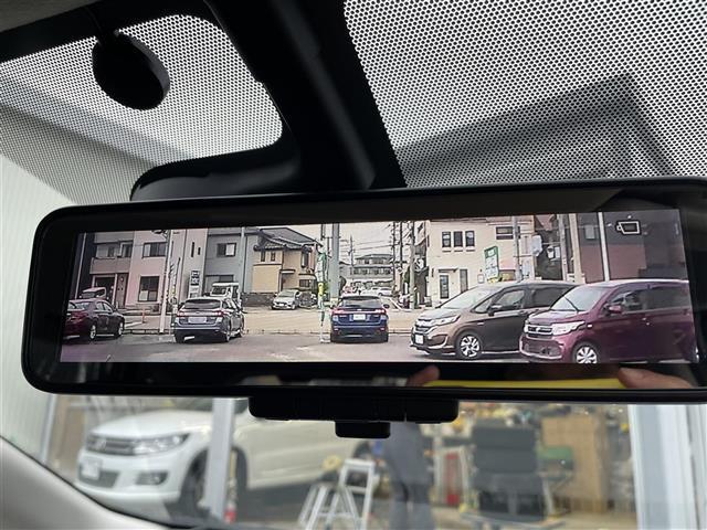 気になる車はこちらの番号にお問い合わせください！なお、お電話での在庫の取り置きはできません。ご来場の際は、商談が重なる事が増えていますので事前に在庫有無をご確認ください！！