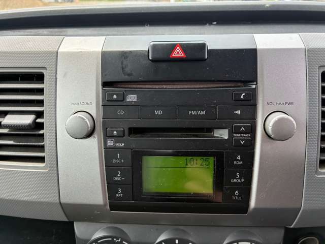 運転席操作部です。不明点はお気軽にご質問ください♪