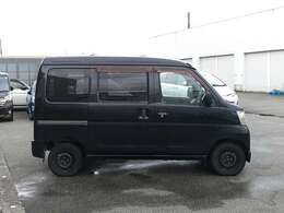 ご成約のお車は内装の清掃、外装の洗車など行ってお渡ししております。磨き作業、コーティングなどもお気軽にご相談下さい。