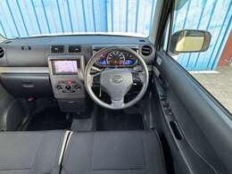 第三者の指定工場提携のため、ご納車前の点検・整備を実施致しますのでご安心ください。もちろんアフターでのメンテナンスもお任せください！