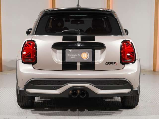 ■AIS検査について・・・当社の物件は、基本、「修復暦なしの価値ある物件」のみを厳選して仕入れを行っておりますが、更なる安心感を添える為、「第三者機関AIS」にて品質検査を受けることができます。