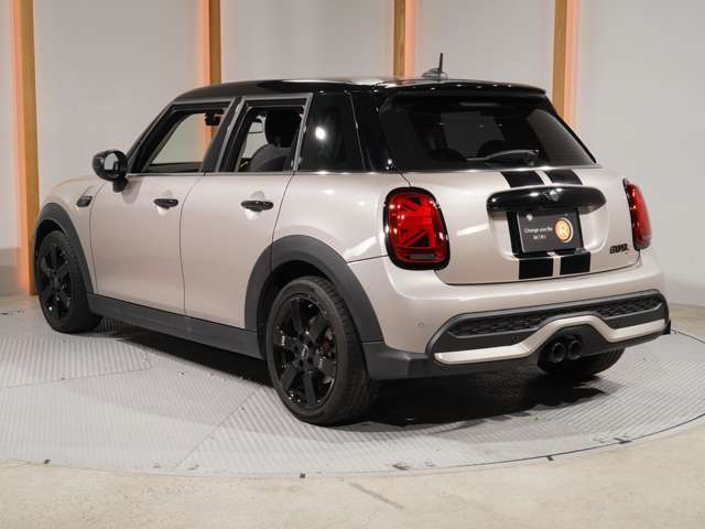 ■下取りに関して・・・当社は国産車、輸入車に関わらず、ミニ以外のお車も高価買取にチャレンジしております！■確かな知識を持った買取査定専門員が適正価格にてお買取りさせていただきます！比べてみてください！