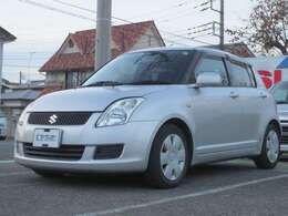 細かい傷ございます。詳しくはお問い合わせください。