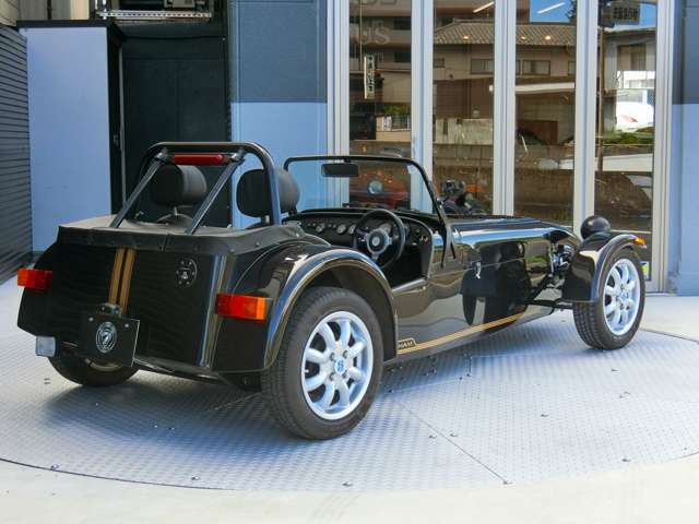 ツーオーナー、各機関良好のCATERHAM　SEVEN　160。絶版車、すぐ乗れます。スポーツサウンドマフラー。記録簿あり、履歴明確です。