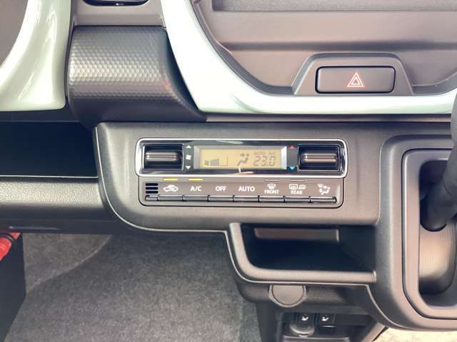 快適なドライブに欠かせないオートエアコン☆