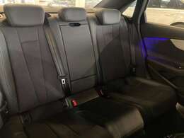 Audi認定中古車とは…100項目にもおよぶ厳しい検査をクリアし、確かなメンテナンスが施された、プレミアムブランドとしてふさわしい1台があなたのお手元に届けられます