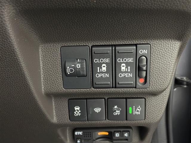 ◆気になる車はこちらの番号にお問い合わせください！なお、お電話での在庫の取り置きはできません。ご来場の際は、商談が重なる事が増えていますので事前に在庫有無をご確認ください！！◆
