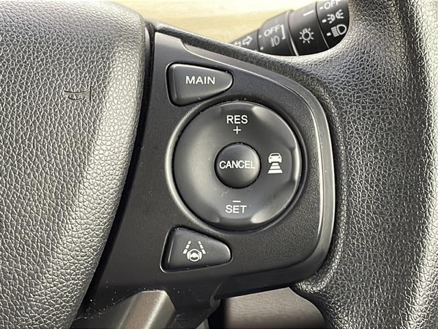 ◆気になる車はこちらの番号にお問い合わせください！なお、お電話での在庫の取り置きはできません。ご来場の際は、商談が重なる事が増えていますので事前に在庫有無をご確認ください！！◆