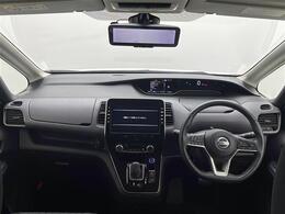 【インパネ全体】全方位で視界が広く、高い目線で運転もしやすいです！