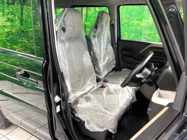 もちろん車内はキレイです♪よりクリーンな状態をキープしたいお客様には『ナノゾーンコート』がおすすめ！新型コロナウイルス対策や、除菌・消臭に効果を発揮し多くの方にご好評いただいております。