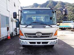 標準キャビン　ベース　※新規車検整備代金　￥198.000クレーン年次点検・整備　￥154.000上記整備内容が車両価格に含まれています。