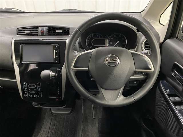 ☆前方も側方も後方も安心の運転視界☆