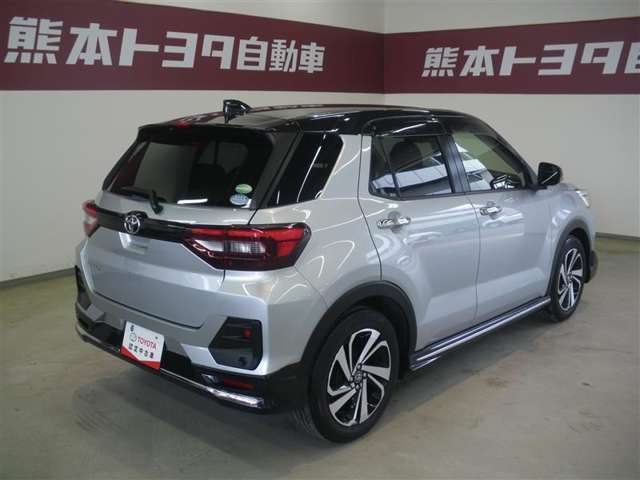 安心3.☆ロングラン保証付き☆　全ての中古車に1年間走行距離無制限の無料保証が付いています！　別途有料で最長3年まで延長可能。　詳しくは販売店スタッフにお尋ねくださいませ。