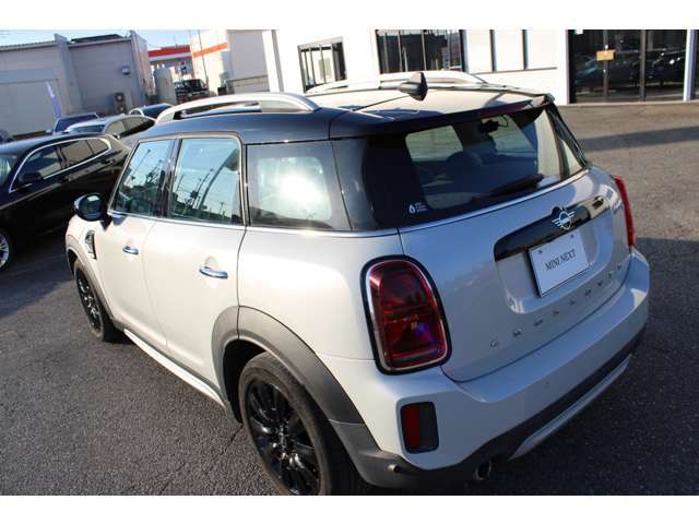 認定中古車保証の詳細につきましては、当社スタッフまでお気軽にご相談下さいませ。