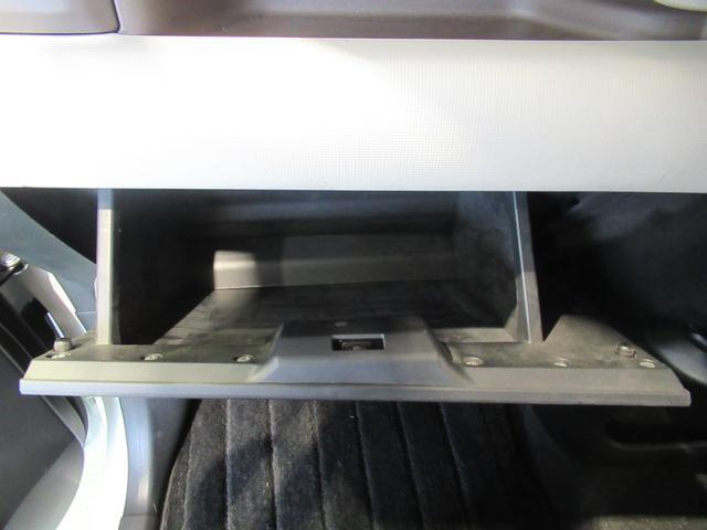 当店の車両をご覧いただき誠にありがとうございます（＾＾）何かございましたらお気軽にお問い合わせくださいませ。