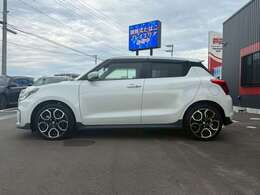 グループ総在庫常時500台以上！！販売だけでなく無料査定買取強化中！多くのユーザー様から嬉しい口コミを頂いております！！自社保証最長5年！！アフターサポートも充実！！