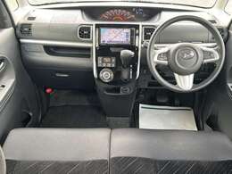 【インパネ】デザイン性の優れたインパネとなっております。操作性も良く快適にドライブしていただけます！