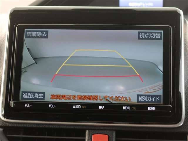 バックカメラが付いているので後方確認しながら安心して駐車することができます。