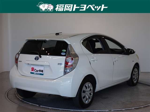 色は人気のライムホワイトパールクリスタルシャインです。