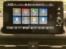 多機能と操作のしやすさを両立した、Honda CONNECT対応のナビディスプレーです。ETC2.0車載器もナビゲーション連動し、スマートフォン用Bluetoothユニット付きです。