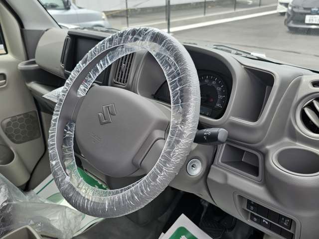 ◆自動車保険各種お取り扱いあり！お客さまが安心してカーライフを送っていただくためのお手伝いとして、私たちは自動車保険の補償確認を行なっています◆