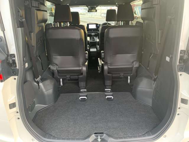 広々とした荷室になってます！