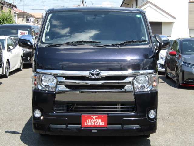 中古車販売における数多くの法令やルールを正しく理解しているのはもちろん、徹底したお客様目線での対応に関する教育研修を修了している為、お客様にとって安心・信頼のお店選びの目印になるものです。