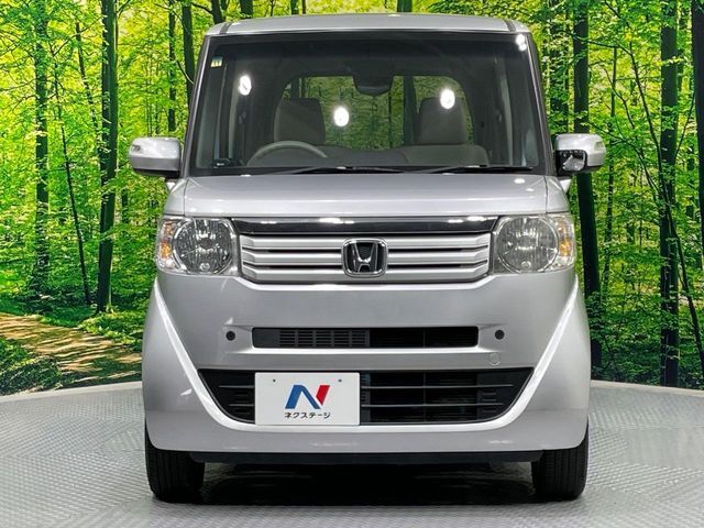 弊社では、全車『修復歴なし』のお車のみ取り扱っております。専任バイヤーによる厳選した仕入れの後、入庫後の車両チェックを行い、ネクステージが認定した高品質な中古車をご提供しております。