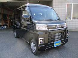 アトレーXは163.5万円　アトレーデッキバンは199.5万円です。諸費用込みの総額になります。ホームページ　c-king.com