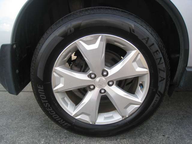 当店の車輌についてご不明な点や気になる事がございましたらお気軽にフリーダイアルからお問合せ下さい！！