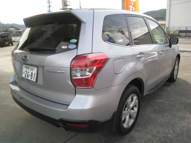 展示場には常時10台程展示させて頂いております。