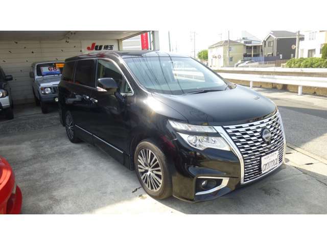 平成29年式2.5ハイウェイスターS7人乗り黒禁煙ガレージ保管車入荷致しました。
