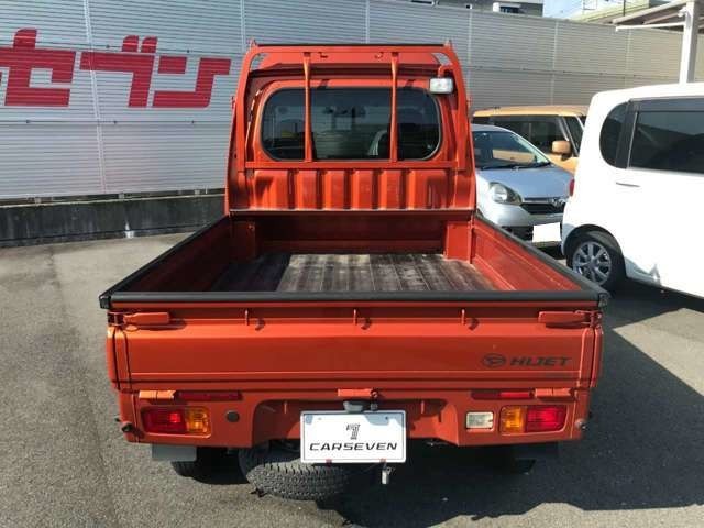 自社工場完備です！車検やオイル交換等のメンテナンスも当社へお任せ下さい！