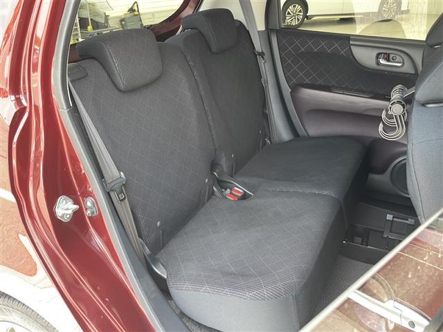 【後部座席】『後部座席周辺』の画像になります。写真の内容に関してご不明点、ご質問等がございましたらお気軽にガリバー店舗までお問い合わせください。