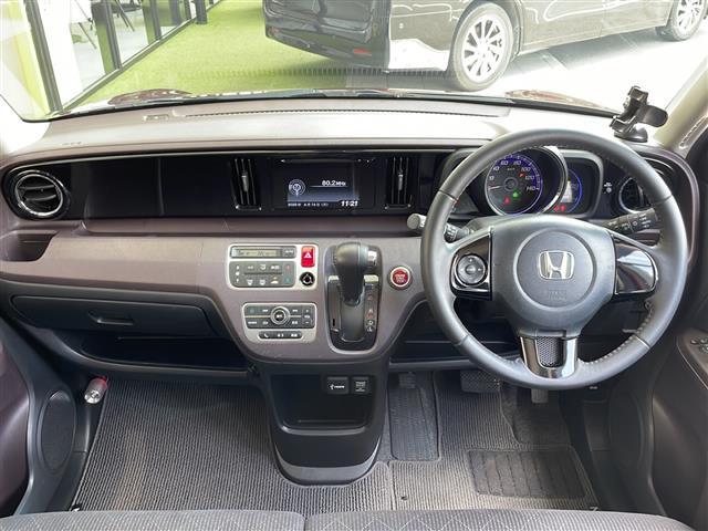 【インパネ全体】『インパネ全体』の画像になります。写真の内容に関してご不明点、ご質問等がございましたらお気軽にガリバー店舗までお問い合わせください。