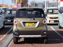 今の軽自動車は、とても広い！普通車と比べて維持費もお得で、家計に優しいですよ！