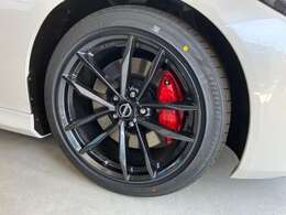 お問い合わせの際には『カーセンサーを見た』とお伝えください。当店スタッフが丁寧にご案内させていただきます。