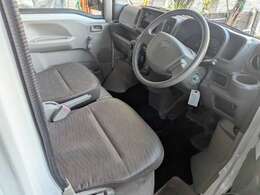 当社では社長自ら会場に出向き品質のいいお車の仕入れを行なっています。