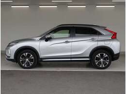 『車検整備付販売』です。また、「エンジンオイル」「オイルフィルター」「ワイパーゴム」を交換致します。