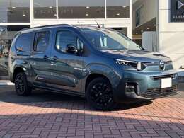 こちらの車両は正規ディーラーの厳しいチェックを全てクリアしたシトロエンセレクト（認定中古車）です。納車前117項目点検整備、1年間安心保証、ロードサービス等、購入前後に安心頂けるよう徹底いたしております。