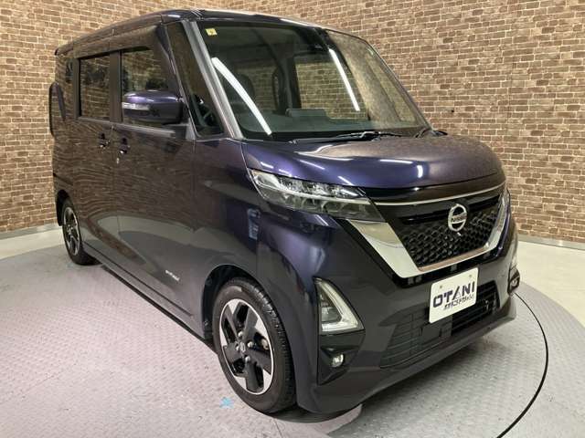 ■充実のアフターサービス■　車の販売はもちろん、自社整備工場・自社鈑金工場・オイル交換＆点検専門店舗を完備しておりますので納車後もお客様のカーライフをトータルでサポートいたします。