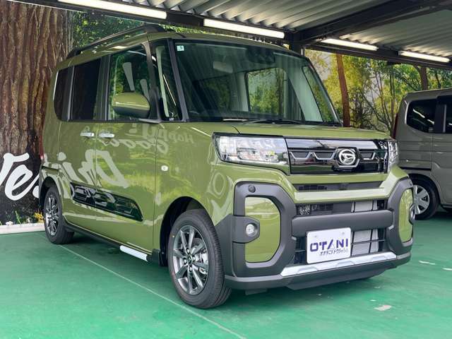 ■お安く提供できる理由■　当社のお車はディーラー、オートオークションからの大量仕入れにより、お買得プライスでご提供します！登録（届出）済未使用車ですと新車時に必要な重量税も必要ありません。