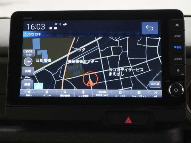 9インチホンダコネクトナビ(LXU-242NBi)＆バックカメラが装備されているので、普段の使い勝手もロングドライブも快適です。