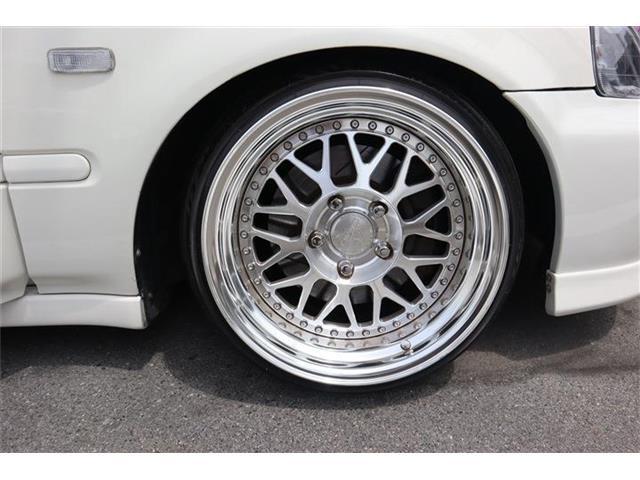 外品BMDTOMAN16インチホイールです。タイヤは前が2分山くらい、後ろは5分山以上あります！★タイヤ交換したほうが良いので見積もります！はの字です！