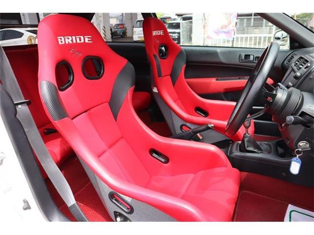 ドレスアップした車の後付部品などですが中古の為、全て現状でお渡しします。保証はありません。気になるものは動作確認しますので事前に聞いて下さい。