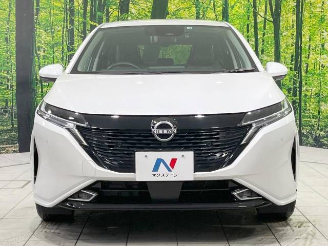 弊社では、全車『修復歴なし』のお車のみ取り扱っております。専任バイヤーによる厳選した仕入れの後、入庫後の車両チェックを行い、ネクステージが認定した高品質な中古車をご提供しております。
