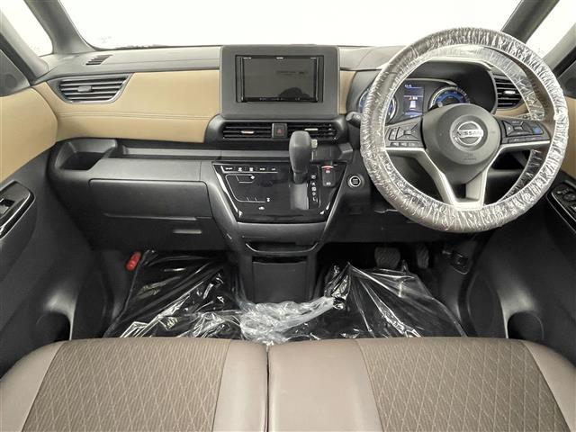 【インパネ全体】全方位で視界が広く、高い目線で運転もしやすいです！