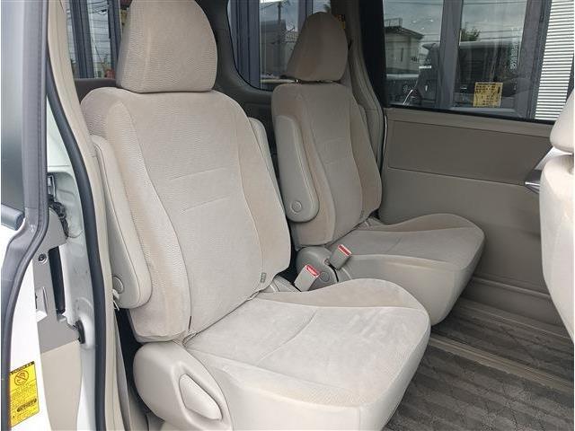 お車のドレスアップもお任せ下さい！アルミホイールやエアロパーツ・ナビゲーションやETCなどどんなご要望にもお応えします♪